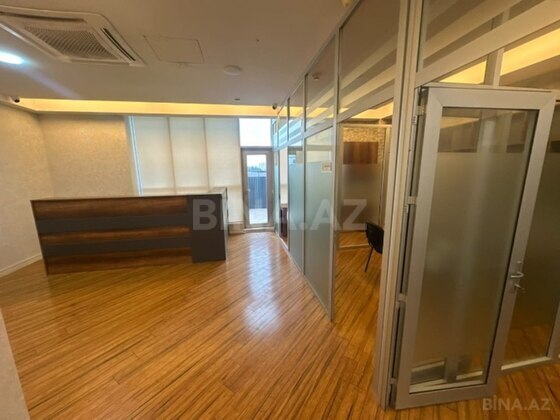 10 otaqlı Ofis, Bakmil m., Bakı