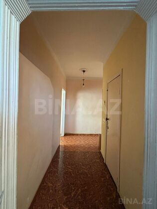 2 otaqlı Köhnə tikili, Həzi Aslanov m., Bakı