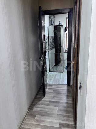 3 otaqlı Köhnə tikili, Neftçilər m., Bakı