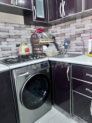 3 otaqlı Köhnə tikili, Neftçilər m., Bakı