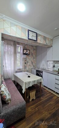4 otaqlı Köhnə tikili, Bakıxanov q., Bakı