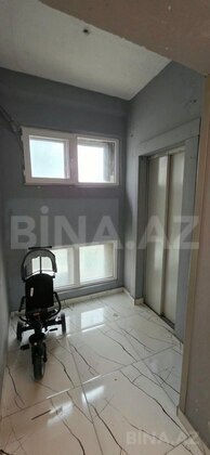 4 otaqlı Köhnə tikili, Bakıxanov q., Bakı