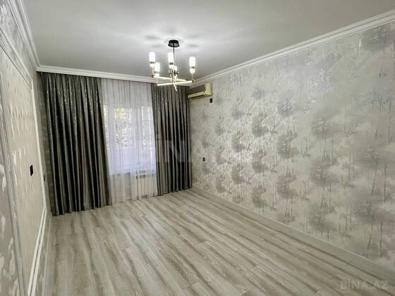 3 otaqlı Köhnə tikili, Həzi Aslanov m., Bakı