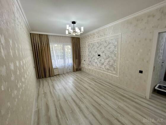 3 otaqlı Köhnə tikili, Həzi Aslanov m., Bakı