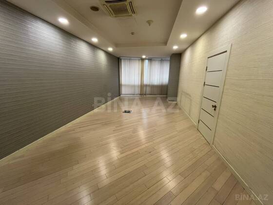 10 otaqlı Ofis, Bakmil m., Bakı