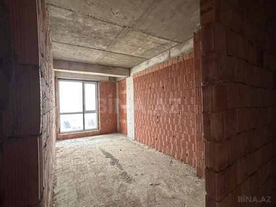 3 otaqlı Yeni tikili, Koroğlu m., Bakı