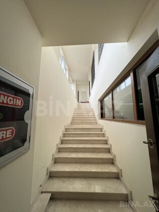 Obyekt İnşaatçılar m., Bakı