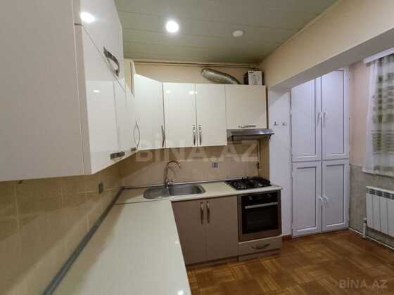 2 otaqlı Köhnə tikili, Bakıxanov q., Bakı