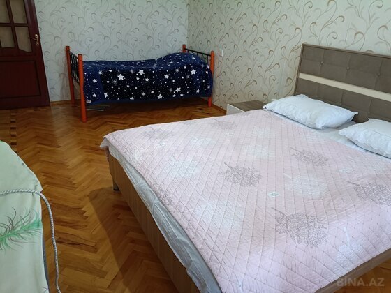 3 otaqlı Köhnə tikili, Köhnə Günəşli q., Bakı