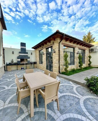 5 otaqlı Həyət evi/Bağ evi, Mərdəkan q., Bakı