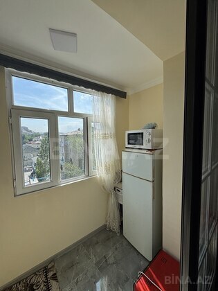 2 otaqlı Köhnə tikili, Avtovağzal m., Bakı
