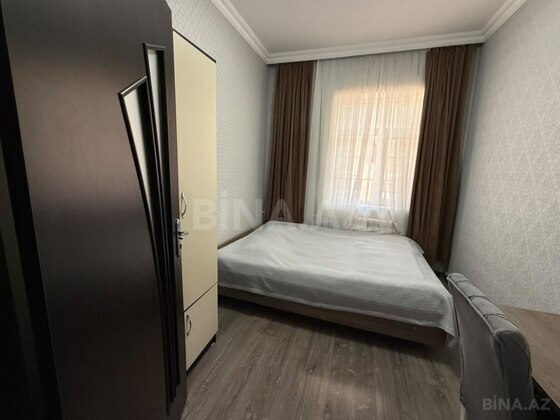 2 otaqlı Köhnə tikili, Qaraçuxur q., Bakı