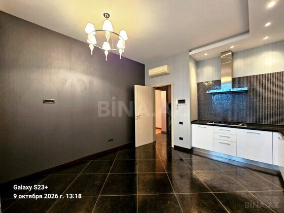 3 otaqlı Yeni tikili, 8 Noyabr m., Bakı