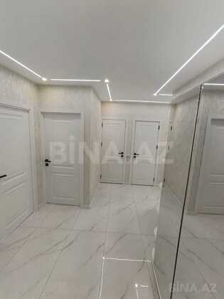 3 otaqlı Köhnə tikili, Xalqlar Dostluğu m., Bakı