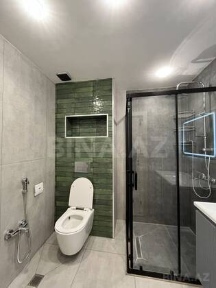 3 otaqlı Köhnə tikili, Qara Qarayev m., Bakı