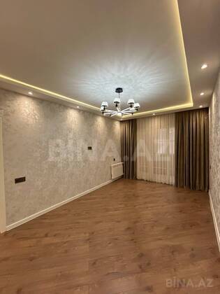 3 otaqlı Köhnə tikili, Qara Qarayev m., Bakı