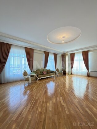 3 otaqlı Yeni tikili, 8 Noyabr m., Bakı