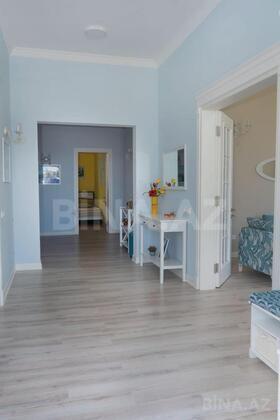 5 otaqlı Həyət evi/Bağ evi, Şüvəlan q., Bakı