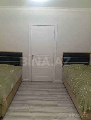 3 otaqlı Köhnə tikili, Elmlər Akademiyası m., Bakı