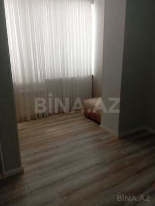 3 otaqlı Köhnə tikili, Elmlər Akademiyası m., Bakı