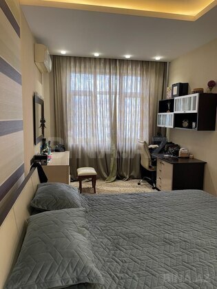 4 otaqlı Yeni tikili, Elmlər Akademiyası m., Bakı