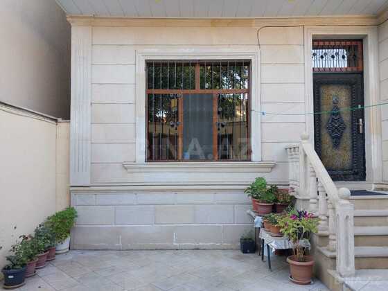 4 otaqlı Həyət evi/Bağ evi, Bakıxanov q., Bakı