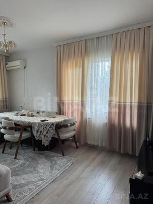 2 otaqlı Köhnə tikili, Memar Əcəmi m., Bakı