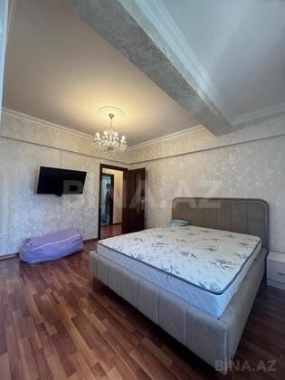 3 otaqlı Yeni tikili, İnşaatçılar m., Bakı