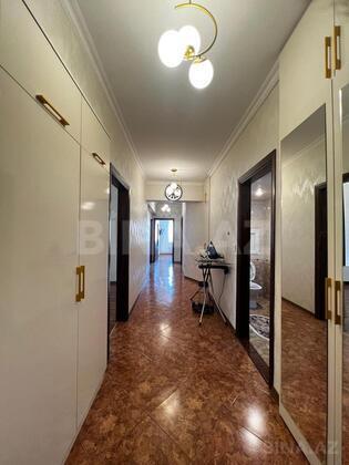 3 otaqlı Yeni tikili, İnşaatçılar m., Bakı