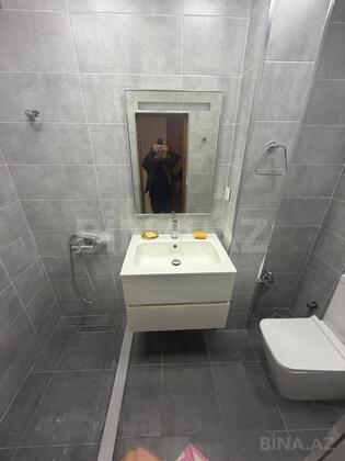 4 otaqlı Köhnə tikili, Elmlər Akademiyası m., Bakı