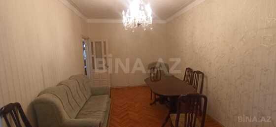 3 otaqlı Köhnə tikili, Həzi Aslanov q., Bakı