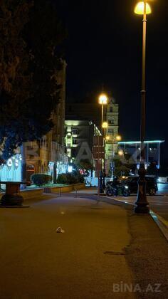 3 otaqlı Köhnə tikili, Gənclik m., Bakı