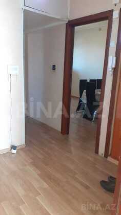 2 otaqlı Köhnə tikili, 8-ci mikrorayon q., Bakı