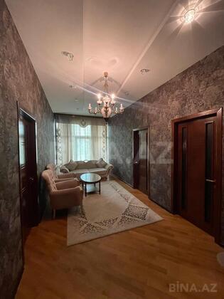 7 otaqlı Həyət evi/Bağ evi, Badamdar q., Bakı