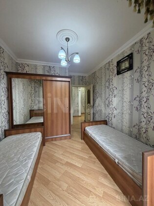 3 otaqlı Köhnə tikili, Əhmədli m., Bakı