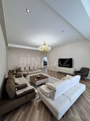 7 otaqlı Həyət evi/Bağ evi, Novxanı q., Bakı