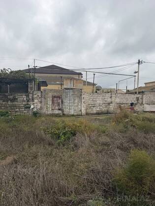Torpaq Şüvəlan q., Bakı