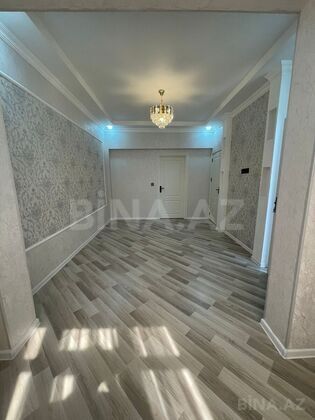 2 otaqlı Köhnə tikili, Memar Əcəmi m., Bakı