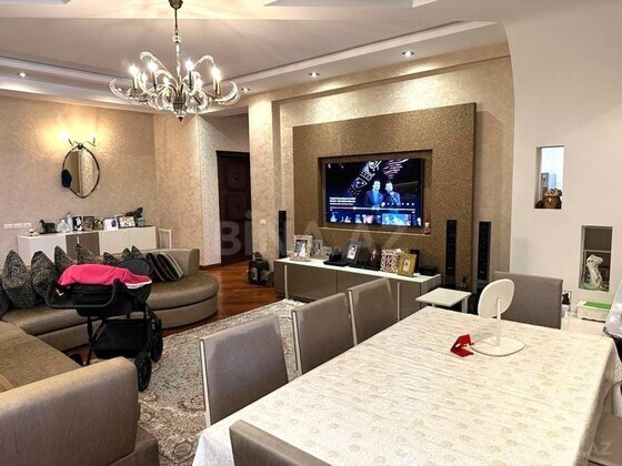 4 otaqlı Yeni tikili, 28 May m., Bakı