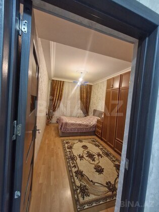 4 otaqlı Köhnə tikili, Həzi Aslanov m., Bakı