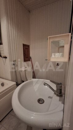 1 otaqlı Köhnə tikili, 8 Noyabr m., Bakı
