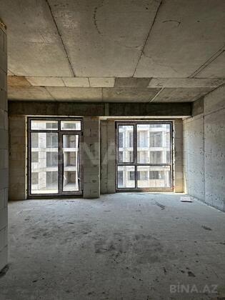 4 otaqlı Yeni tikili, Bakıxanov q., Bakı