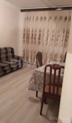 1 otaqlı Köhnə tikili, Yeni Günəşli q., Bakı