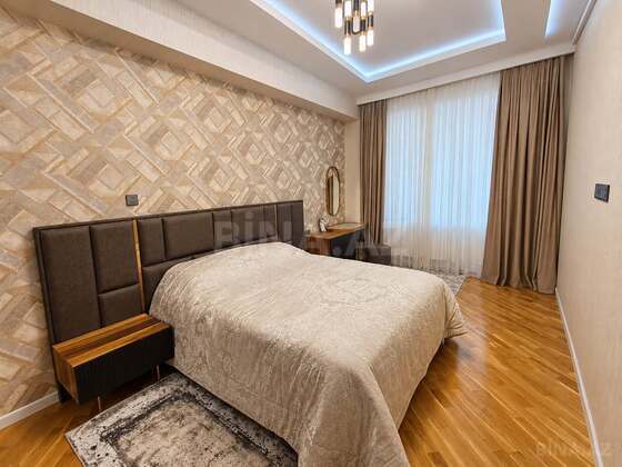 3 otaqlı Yeni tikili, Qara Qarayev m., Bakı
