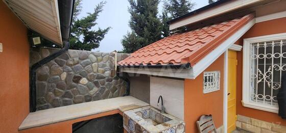 5 otaqlı Həyət evi/Bağ evi, Novxanı q., Bakı