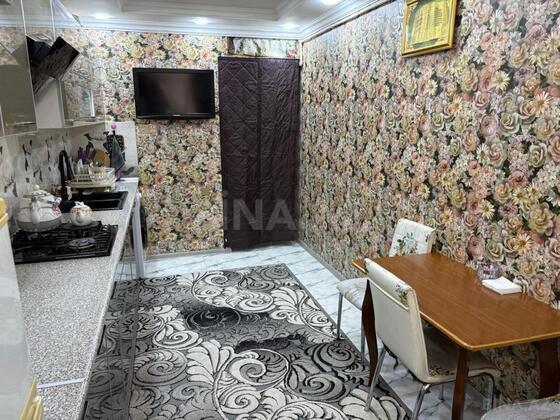 4 otaqlı Köhnə tikili, Lökbatan q., Bakı