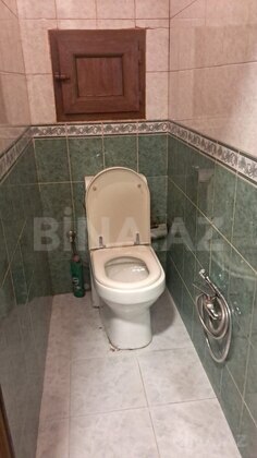 2 otaqlı Köhnə tikili, Azadlıq Prospekti m., Bakı