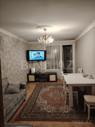 3 otaqlı Köhnə tikili, İnşaatçılar m., Bakı