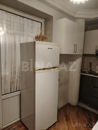 3 otaqlı Köhnə tikili, İnşaatçılar m., Bakı