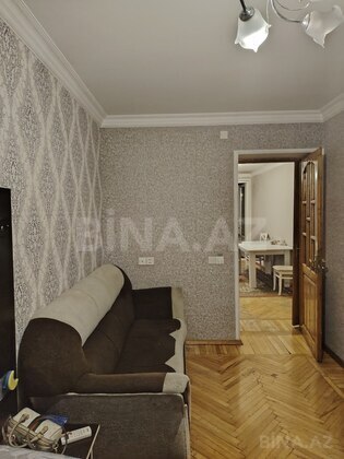 3 otaqlı Köhnə tikili, İnşaatçılar m., Bakı